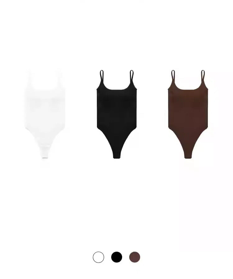 サスペンダーブラトップボディースーツ